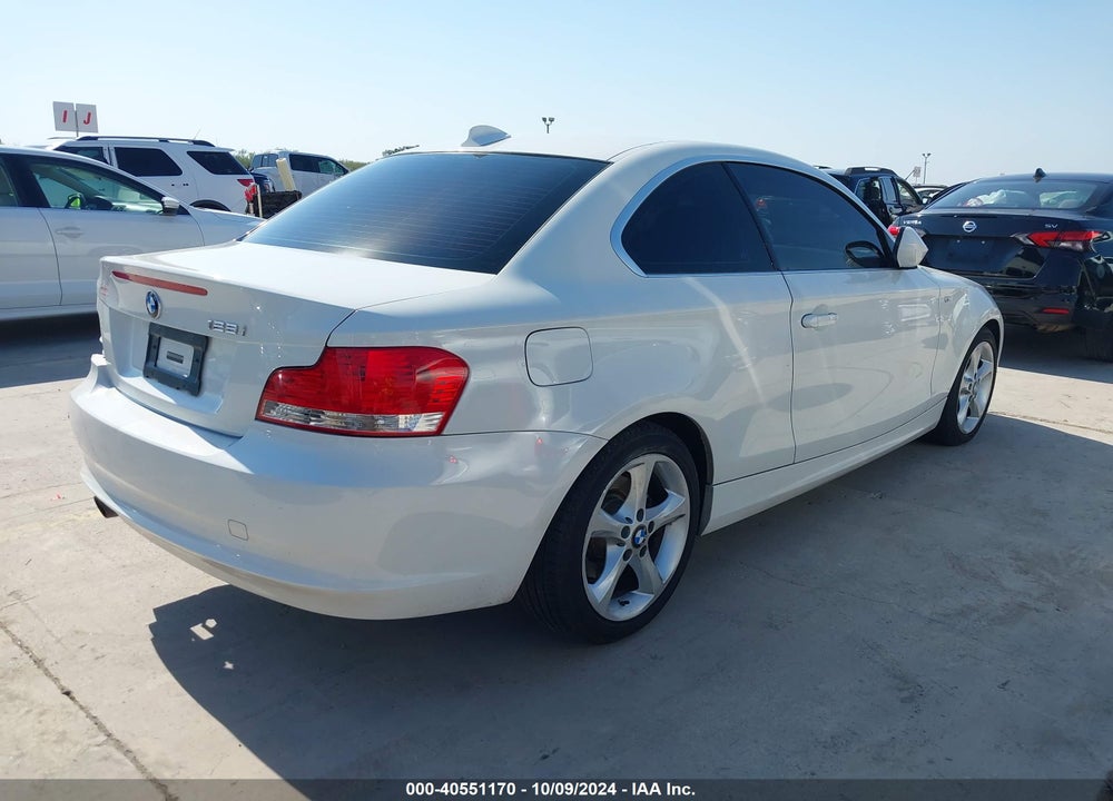 2011 BMW 128I VIN: WBAUP7C56BVP21293