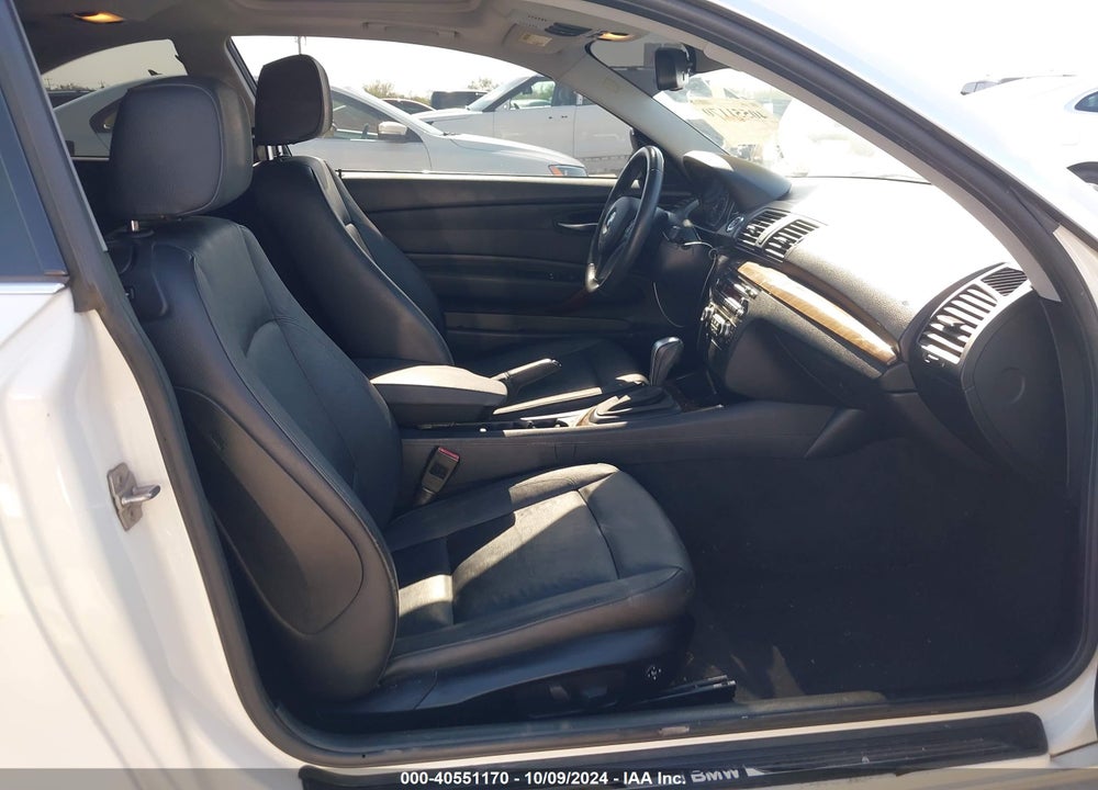 2011 BMW 128I VIN: WBAUP7C56BVP21293