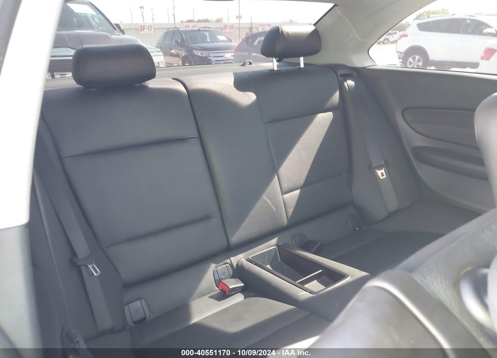 2011 BMW 128I VIN: WBAUP7C56BVP21293