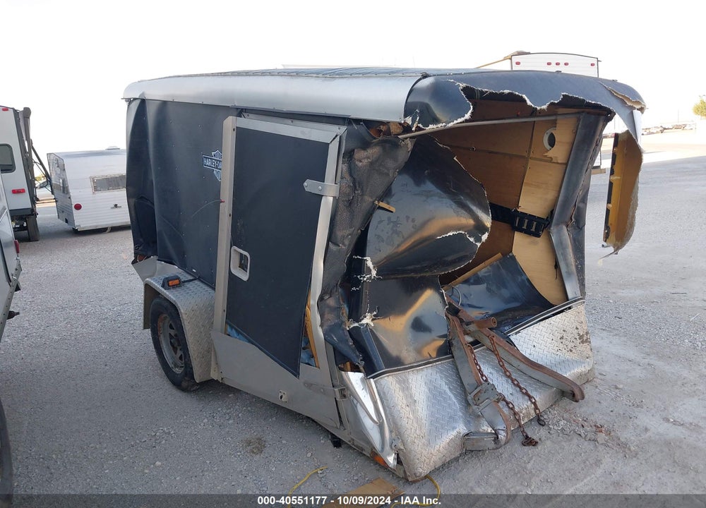 1997 WELLS CARGO --- VIN: 1WC200DN4V2031985
