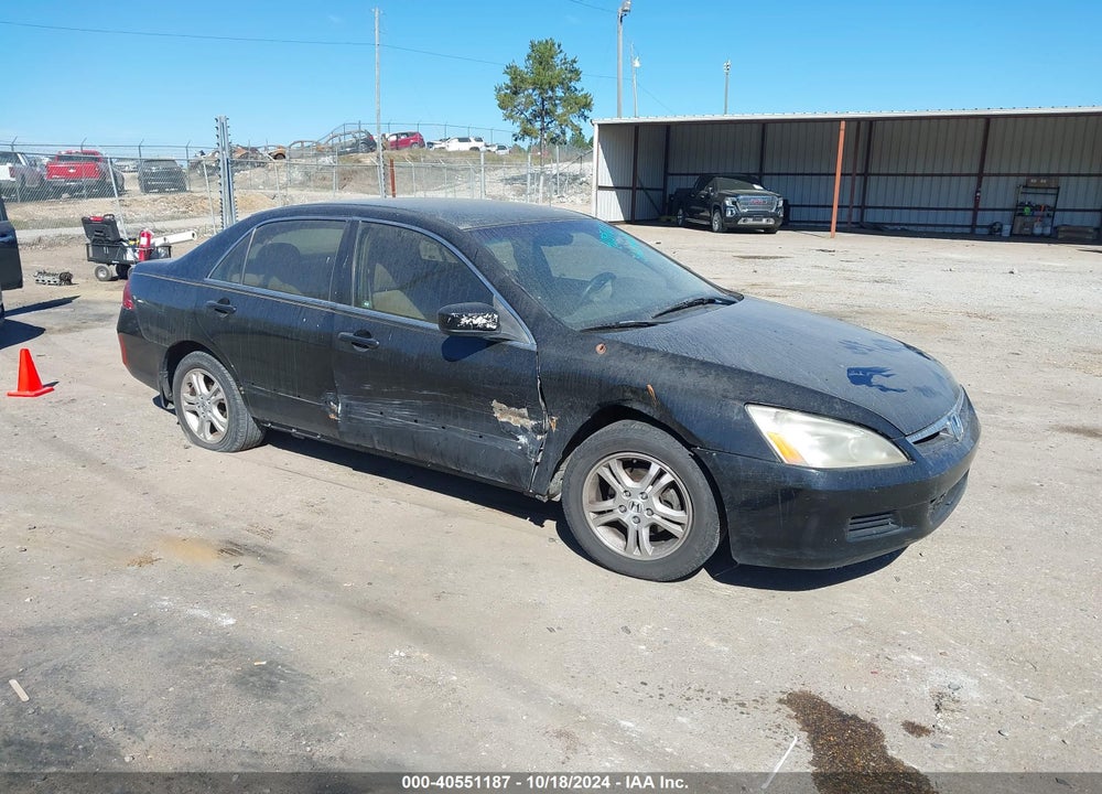 2007 HONDA ACCORD 2.4 SE VIN: JHMCM56337C011856