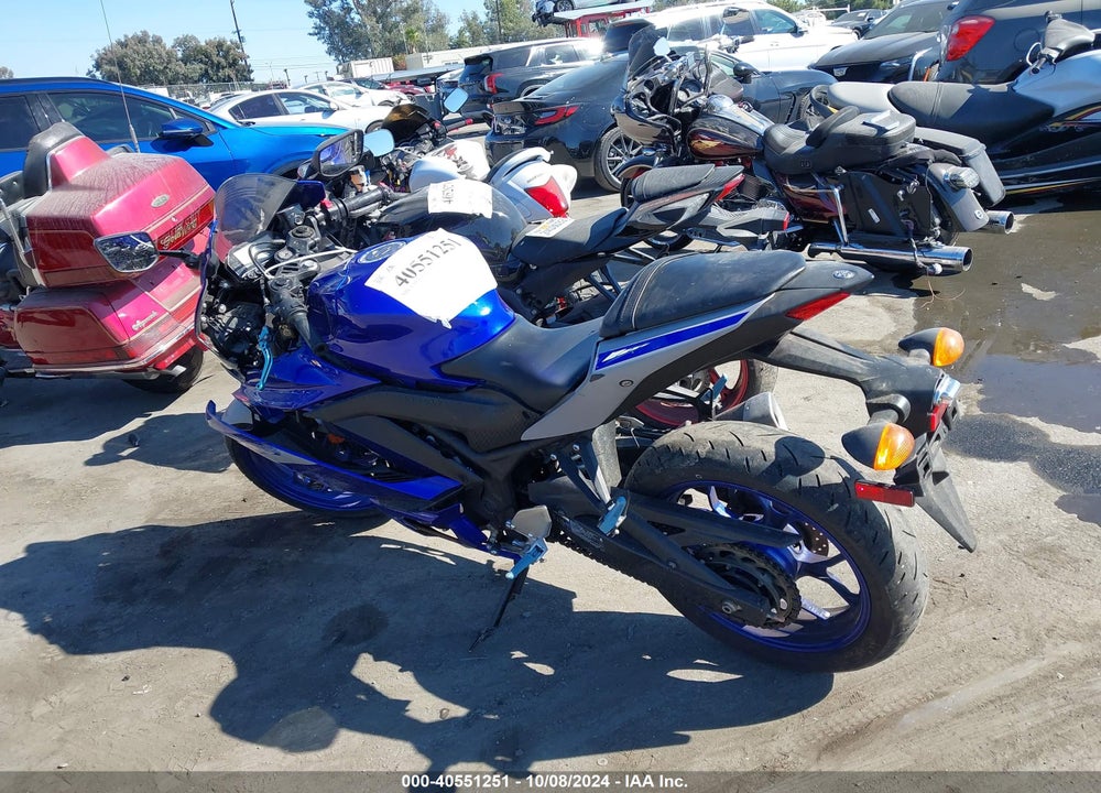 2020 YAMAHA YZFR3 A VIN: MH3RH18Y7LK003116