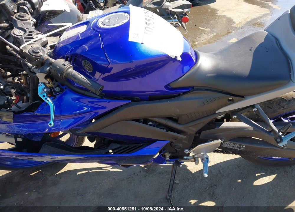 2020 YAMAHA YZFR3 A VIN: MH3RH18Y7LK003116