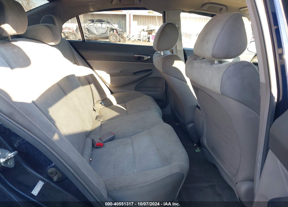 2010 HONDA CIVIC LX VIN: 19XFA1F50AE011153