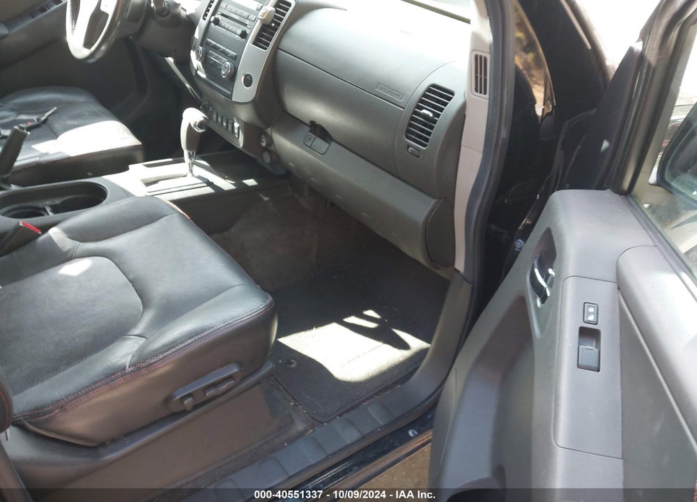 2011 NISSAN FRONTIER PRO-4X VIN: 1N6AD0EV8BC415479