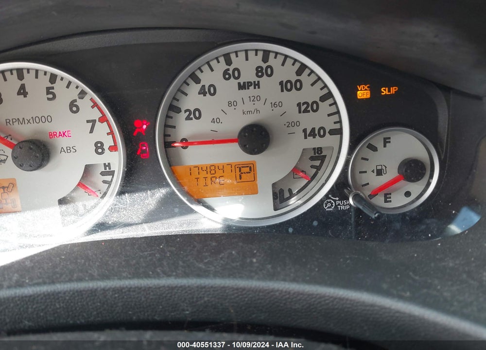 2011 NISSAN FRONTIER PRO-4X VIN: 1N6AD0EV8BC415479