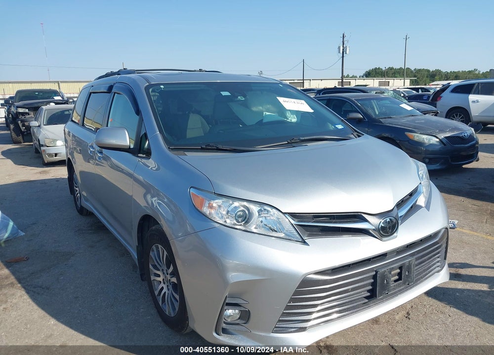 2020 TOYOTA SIENNA XLE VIN: 5TDYZ3DC2LS080191