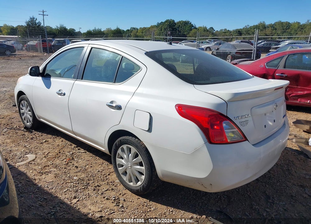 2013 NISSAN VERSA 1.6 SV VIN: 3N1CN7AP9DL844830