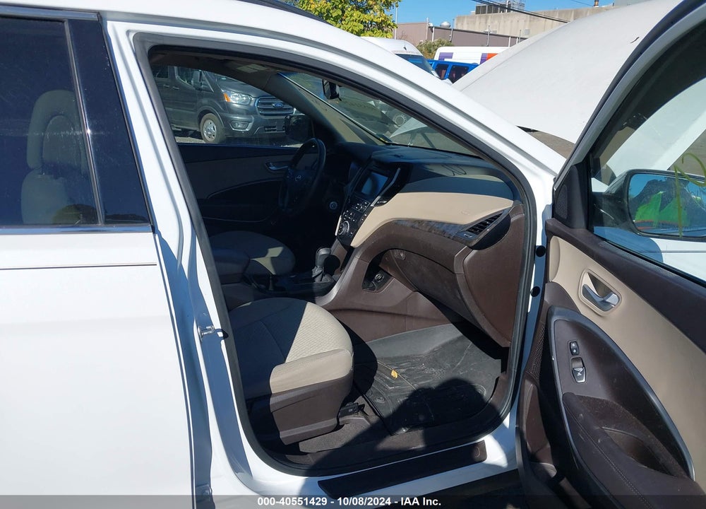 2017 HYUNDAI SANTA FE SPORT 2.4L VIN: 5NMZUDLB3HH016446