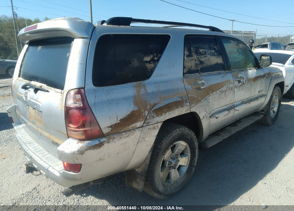 2005 TOYOTA 4RUNNER SR5 V8 VIN: JTEBT14R358028748