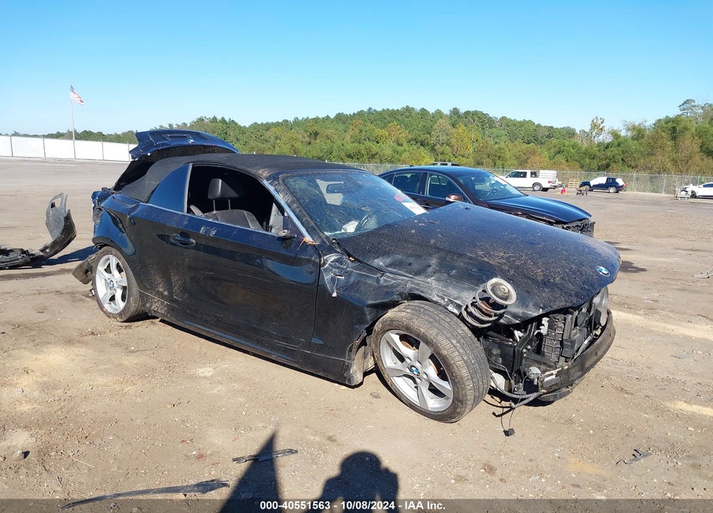 2013 BMW 128I VIN: WBAUN1C55DVR01726