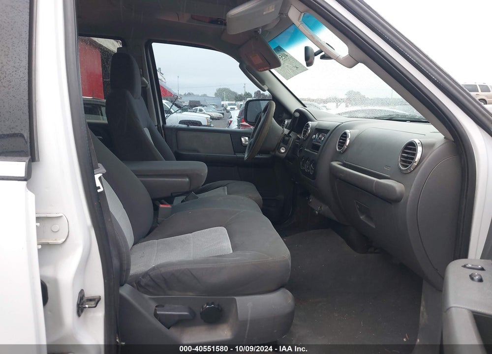 2003 FORD EXPEDITION XLT VIN: 1FMPU16L93LA72341