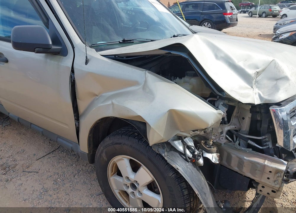 2010 FORD ESCAPE XLT VIN: 1FMCU0DG8AKC44134