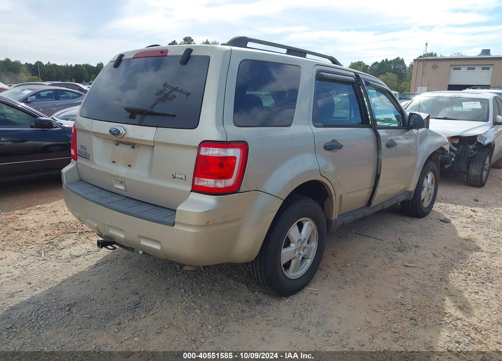 2010 FORD ESCAPE XLT VIN: 1FMCU0DG8AKC44134