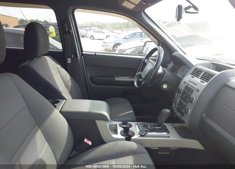 2010 FORD ESCAPE XLT VIN: 1FMCU0DG8AKC44134