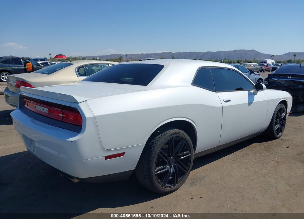 2014 DODGE CHALLENGER SXT PLUS VIN: 2C3CDYAG7EH160766