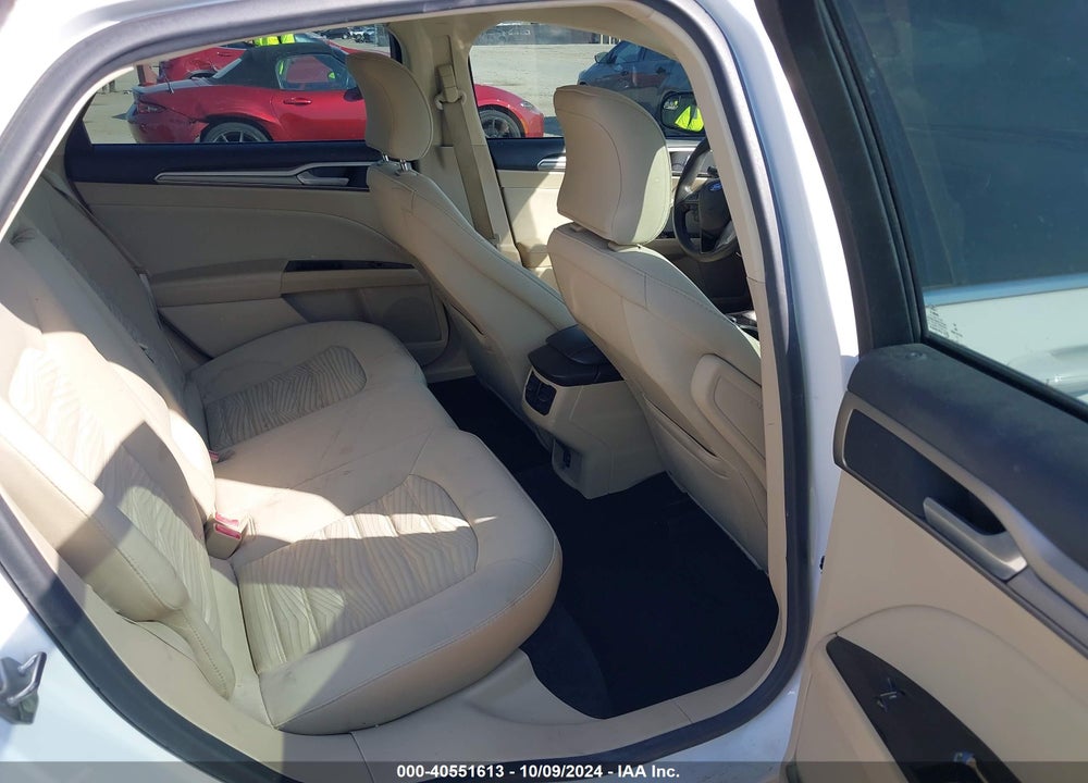 2016 FORD FUSION SE VIN: 3FA6P0HD3GR302539