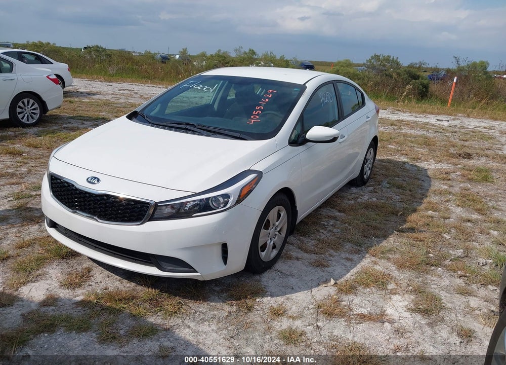 2017 KIA FORTE LX VIN: 3KPFK4A70HE101372