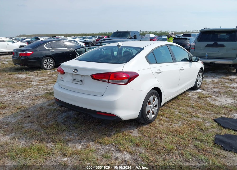 2017 KIA FORTE LX VIN: 3KPFK4A70HE101372
