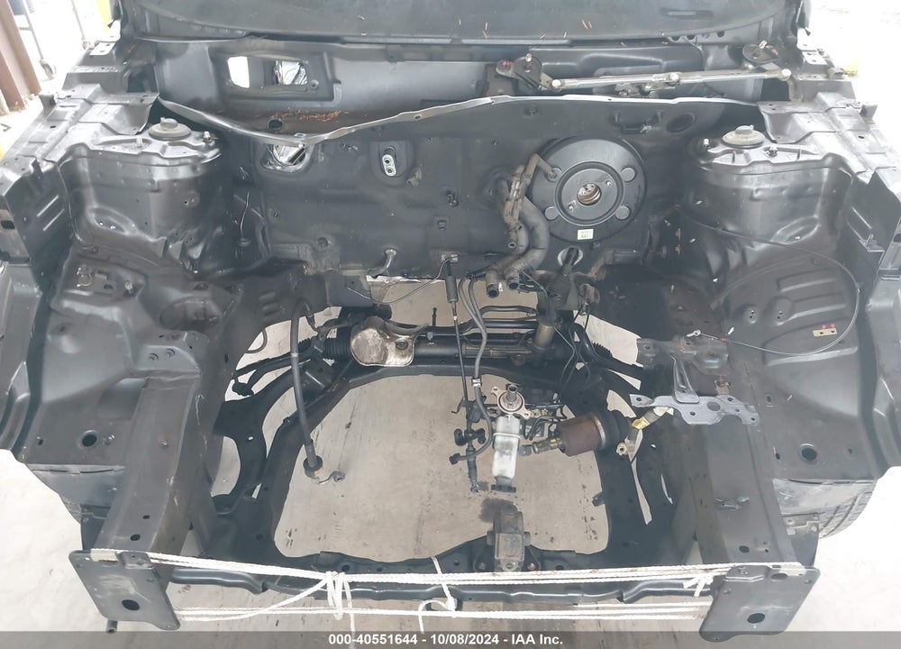 2011 KIA SORENTO LX VIN: 5XYKTCA19BG057111