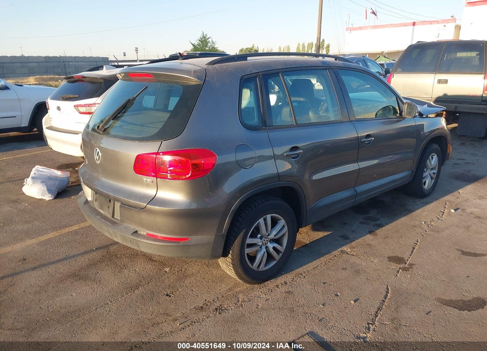 2016 VOLKSWAGEN TIGUAN S VIN: WVGAV7AX8GW502459