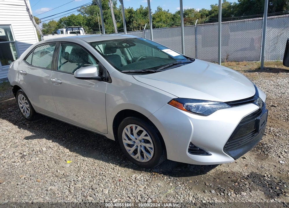 2017 TOYOTA COROLLA LE VIN: 2T1BURHE9HC956385
