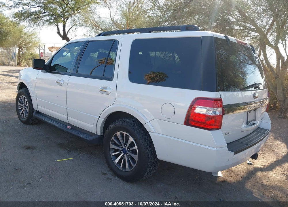 2015 FORD EXPEDITION XLT VIN: 1FMJU1JT1FEF11358