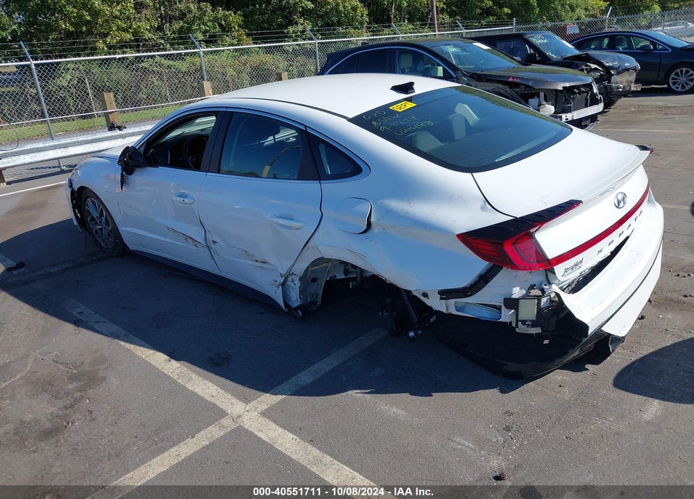 2021 HYUNDAI SONATA SEL VIN: 5NPEL4JA4MH084103