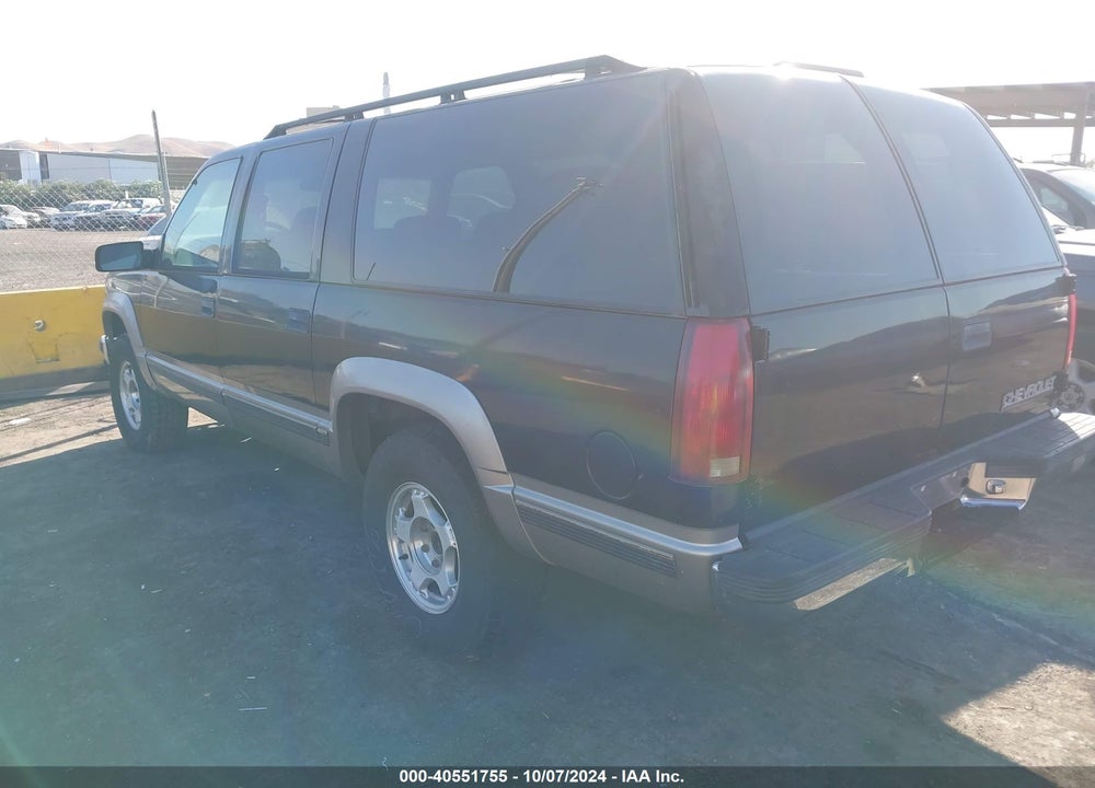 1999 CHEVROLET SUBURBAN 1500 LT VIN: 1GNFK16R4XJ434708
