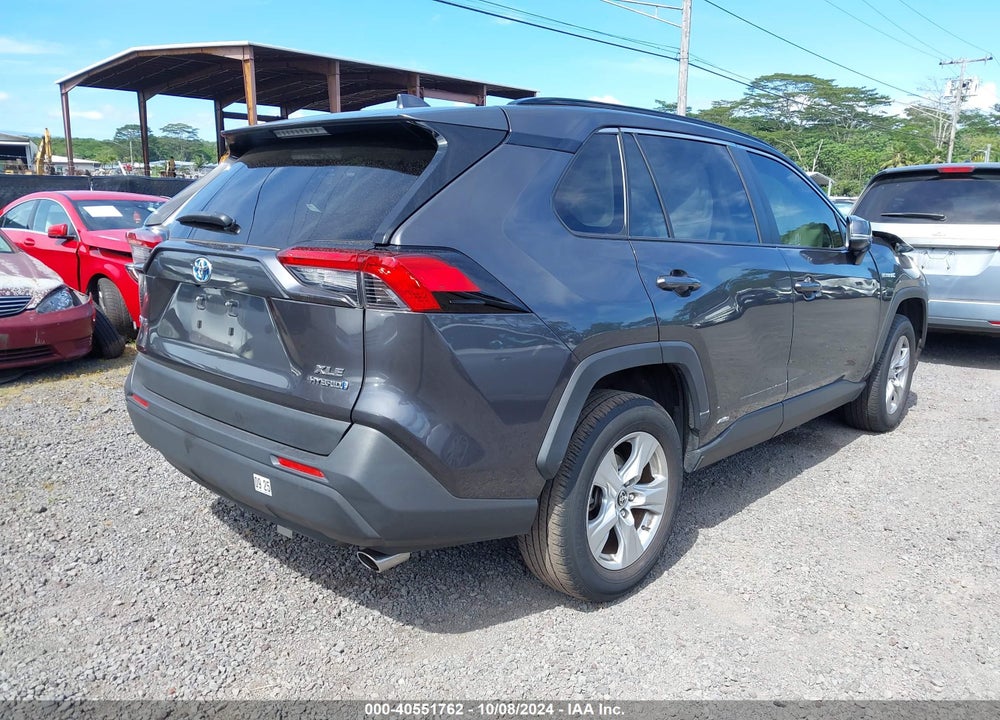2020 TOYOTA RAV4 HYBRID XLE VIN: JTMR6RFV9LJ002101
