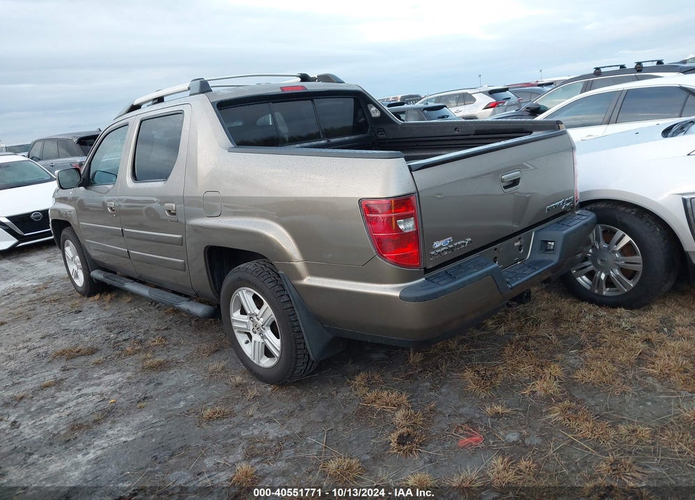 2010 HONDA RIDGELINE RTL VIN: 5FPYK1F51AB008527
