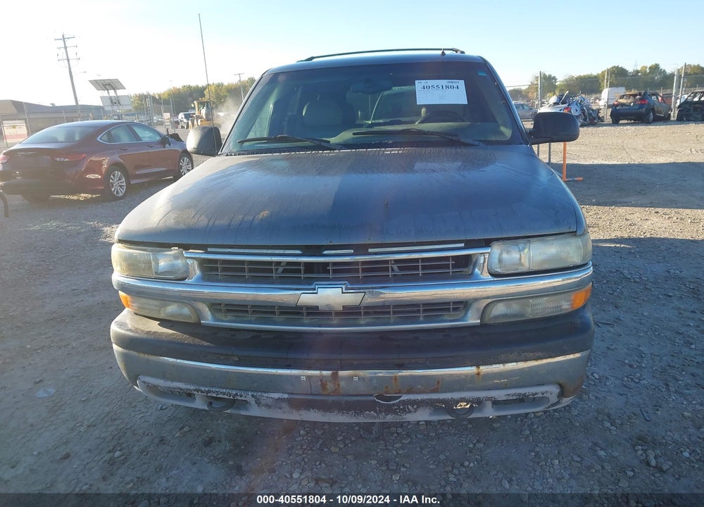 2002 CHEVROLET TAHOE LT VIN: 1GNEK13Z22R134515