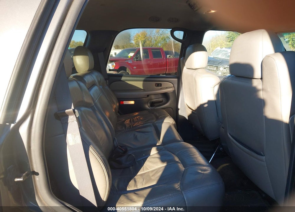 2002 CHEVROLET TAHOE LT VIN: 1GNEK13Z22R134515
