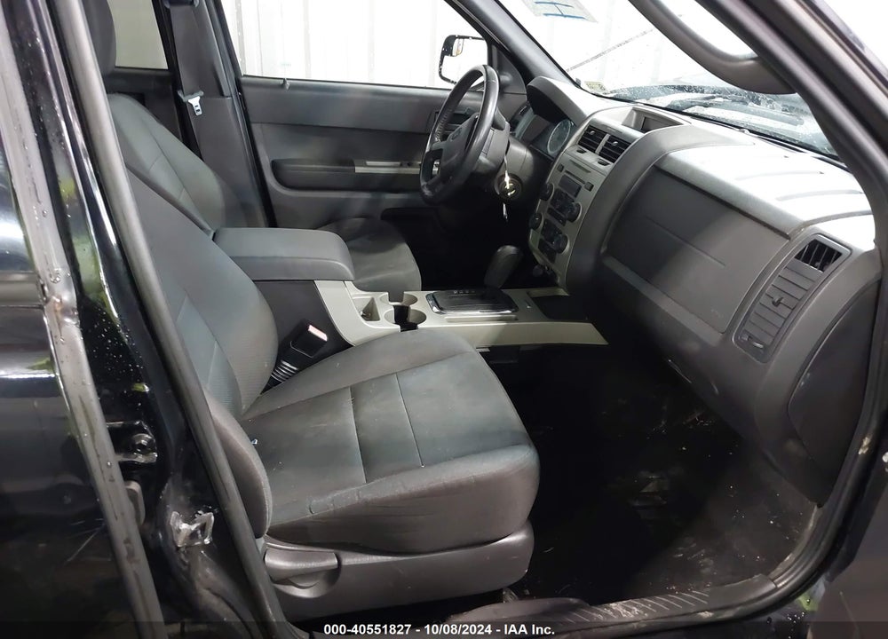 2010 FORD ESCAPE XLT VIN: 1FMCU0D70AKD42879