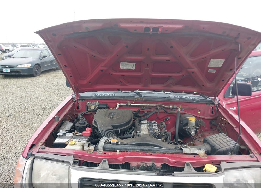 1998 NISSAN FRONTIER STANDARD/XE VIN: 1N6DD21S1WC356933