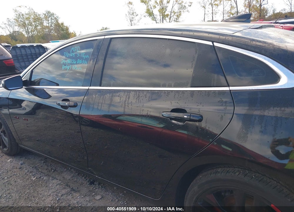 2018 CHEVROLET MALIBU LT VIN: 1G1ZD5ST7JF182092