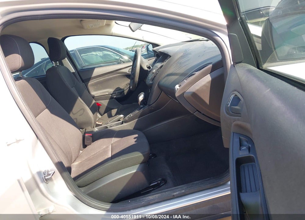 2018 FORD FOCUS S VIN: 1FADP3E25JL216344