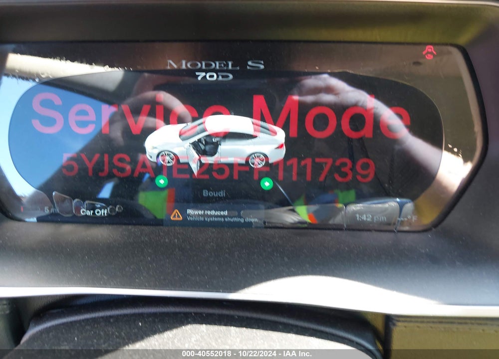 2015 TESLA MODEL S 70D/85D/P85D VIN: 5YJSA1E25FF111739