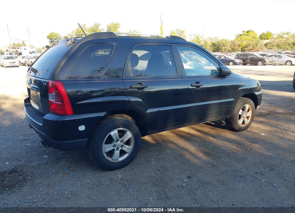2009 KIA SPORTAGE VIN: KNDJF724797627178