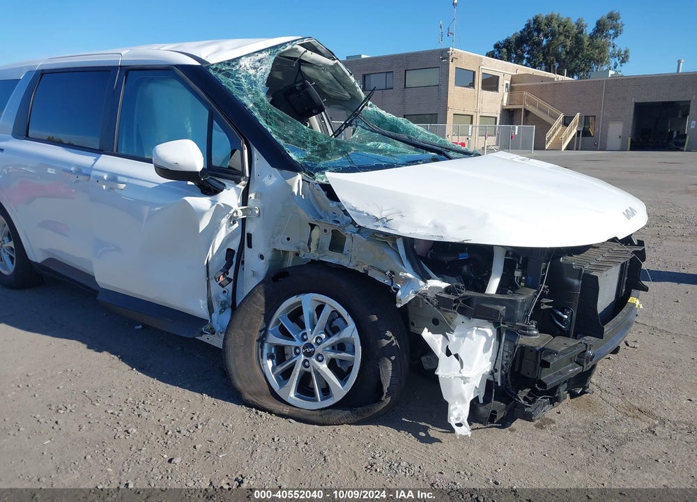 2024 KIA CARNIVAL MPV LX SEAT PACKAGE VIN: KNDNB4H30R6385608