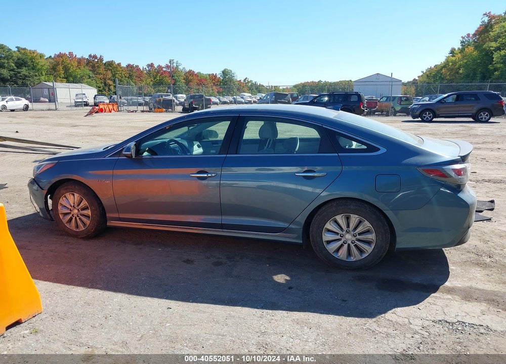 2016 HYUNDAI SONATA HYBRID SE VIN: KMHE24L13GA041816