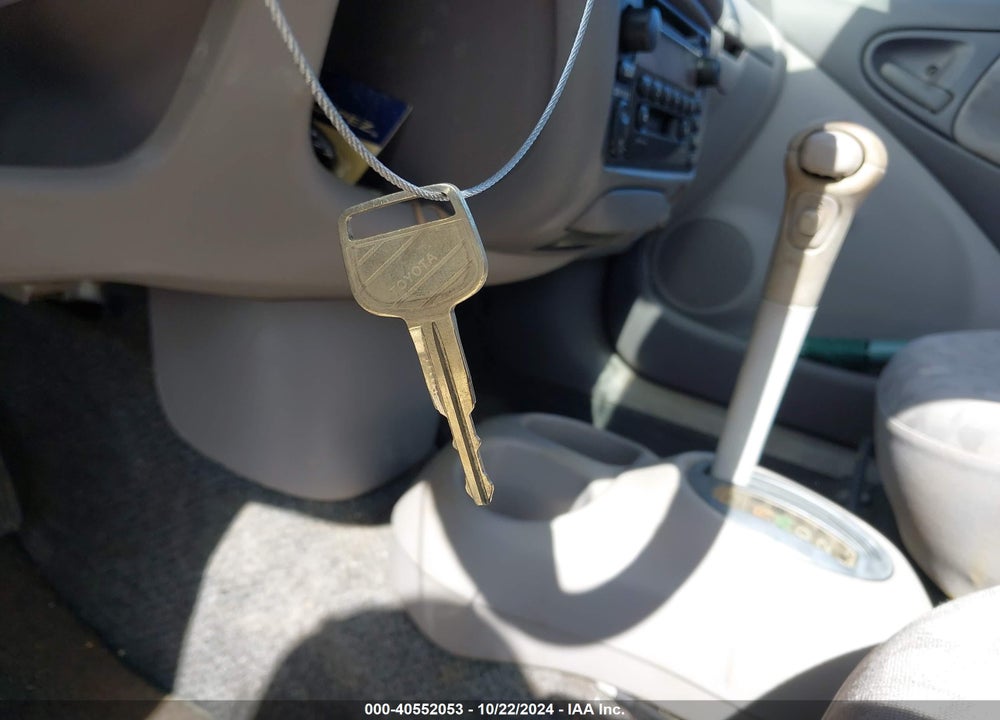 2001 TOYOTA ECHO VIN: JTDBT123410135934