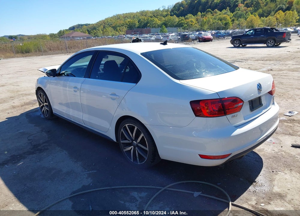 2013 VOLKSWAGEN JETTA VIN: 3VW467AJ7DM263621