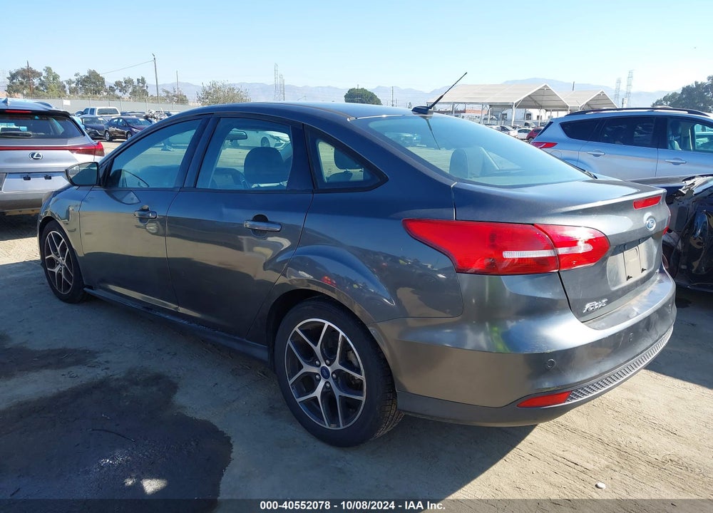 2017 FORD FOCUS SEL VIN: 1FADP3H28HL348133