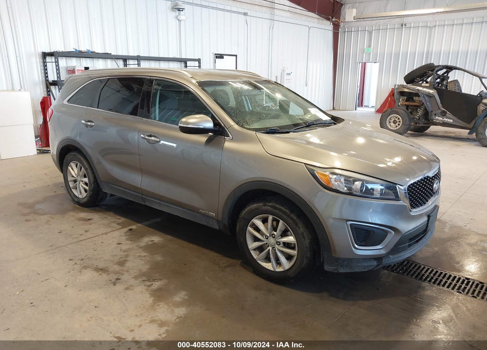 2017 KIA SORENTO 3.3L LX VIN: 5XYPGDA57HG195449