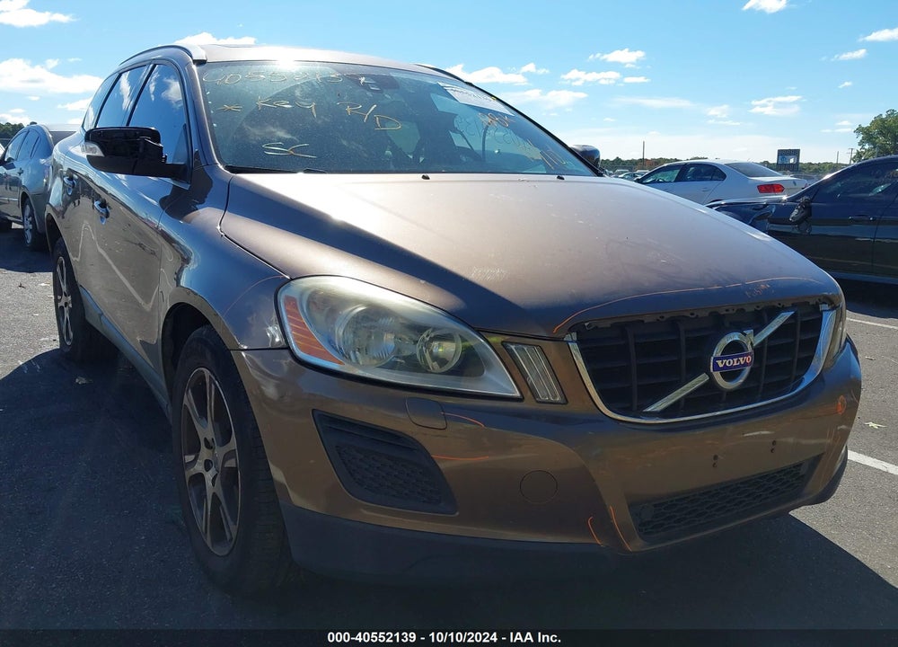 2012 VOLVO XC60 T6 R-DESIGN VIN: YV4902DZ2C2243097