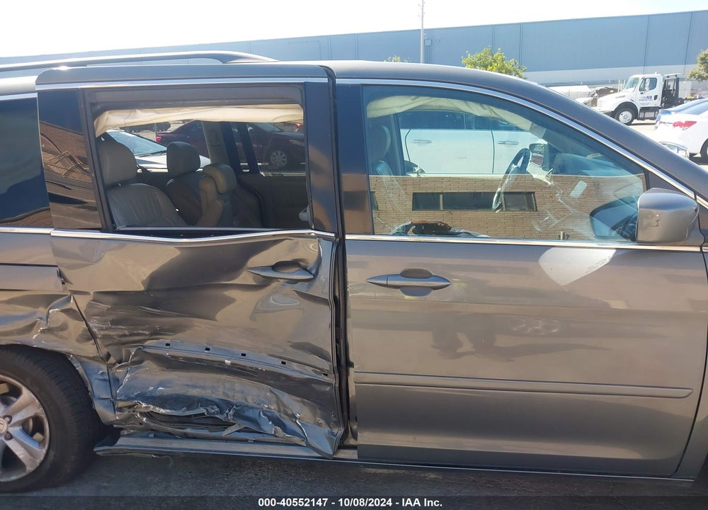 2008 HONDA ODYSSEY TOURING VIN: 5FNRL38958B074188