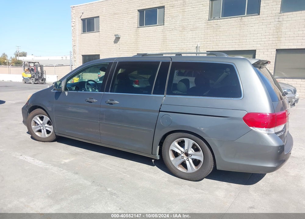 2008 HONDA ODYSSEY TOURING VIN: 5FNRL38958B074188
