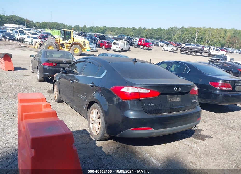 2015 KIA FORTE EX VIN: KNAFX4A82F5331818