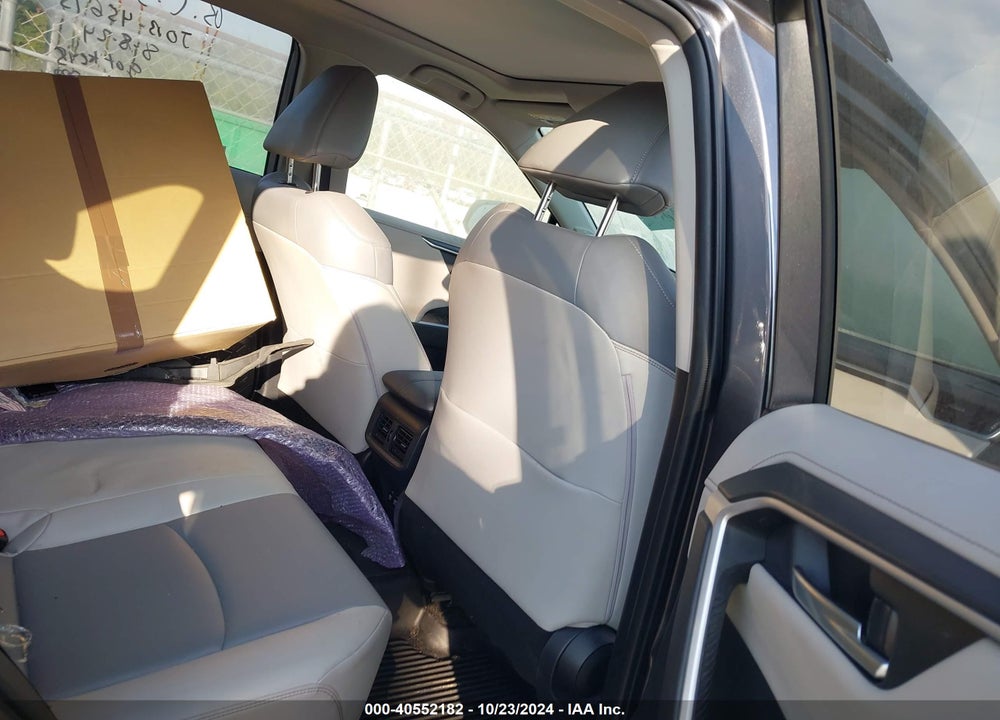 2019 TOYOTA RAV4 LIMITED VIN: JTMN1RFV7KD508374